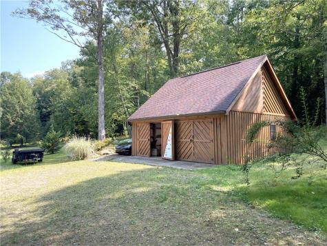 190 Sara Lane Clinton Township PA 16374