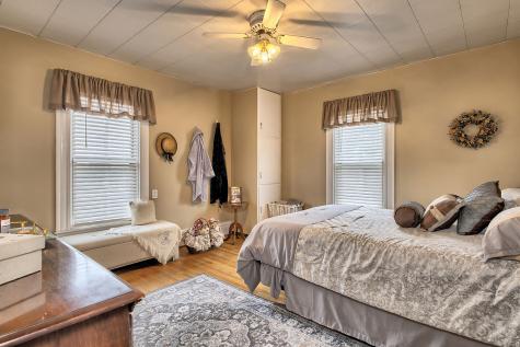 24 Observatory Street Manor PA 15665