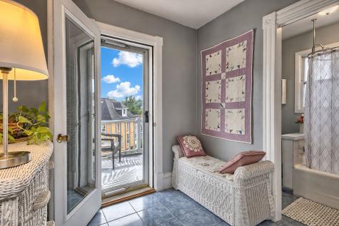 24 Observatory Street Manor PA 15665