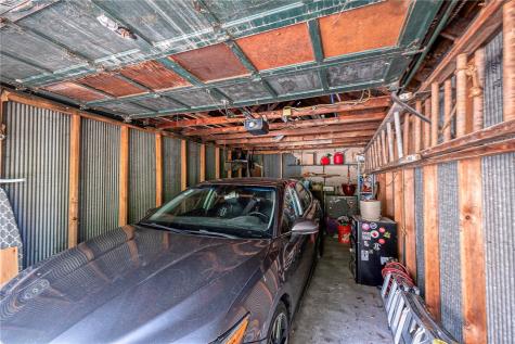 719 Taylor Avenue Avalon PA 15202