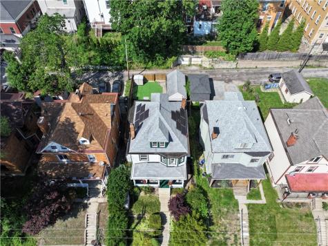719 Taylor Avenue Avalon PA 15202
