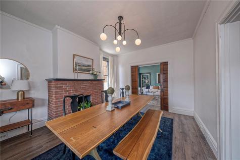 719 Taylor Avenue Avalon PA 15202