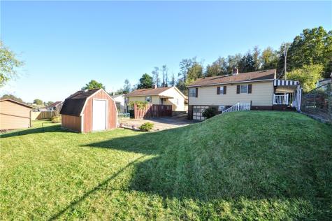 1111 Woodland Avenue Port Vue PA 15133