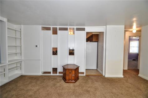 1111 Woodland Avenue Port Vue PA 15133