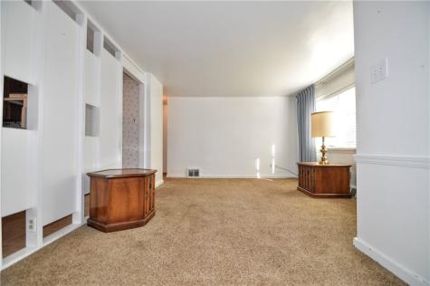 1111 Woodland Avenue Port Vue PA 15133