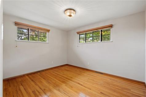 127 Sheldon Avenue Green Tree PA 15220