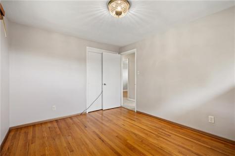 127 Sheldon Avenue Green Tree PA 15220