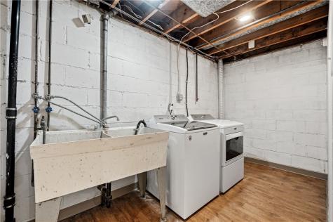 127 Sheldon Avenue Green Tree PA 15220