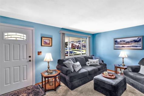 820 Niagara Drive North Huntingdon PA 15642