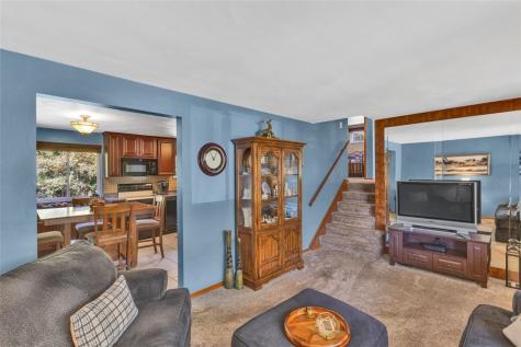 820 Niagara Drive North Huntingdon PA 15642