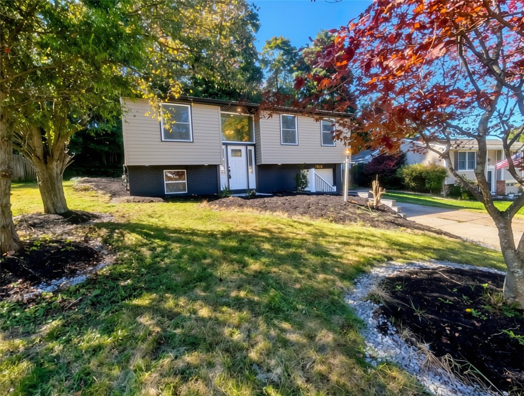 1889 Riggs Road South Park PA 15129