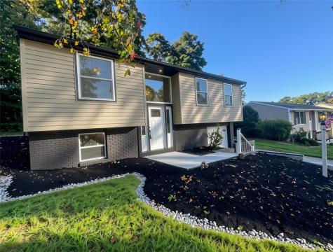 1889 Riggs Road South Park PA 15129