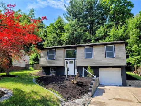 1889 Riggs Road South Park PA 15129