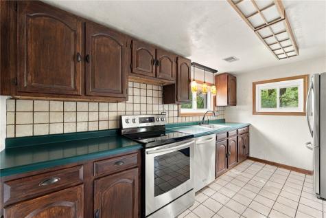 2137 Fairhill Playground Road Sewickley Hills Boro PA 15143