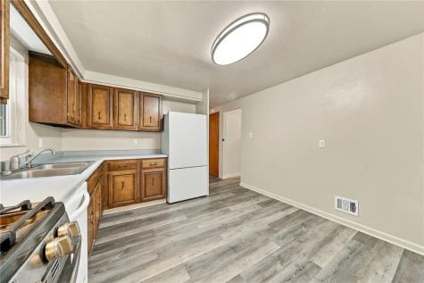 113 Larchwood Drive Wilkins Township PA 15145