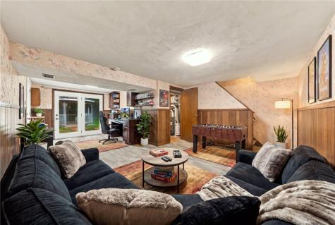 113 Larchwood Drive Wilkins Township PA 15145