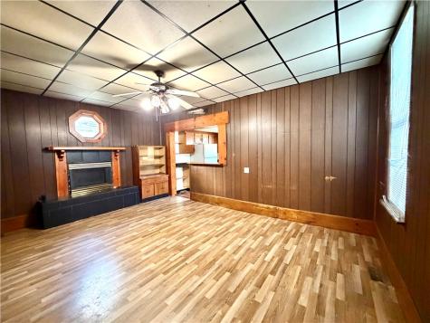 121 Elizabeth Avenue Evans City Boro PA 16033
