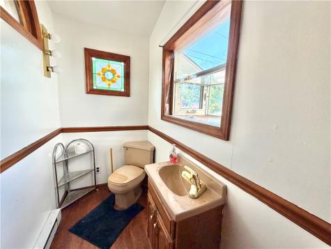 121 Elizabeth Avenue Evans City Boro PA 16033