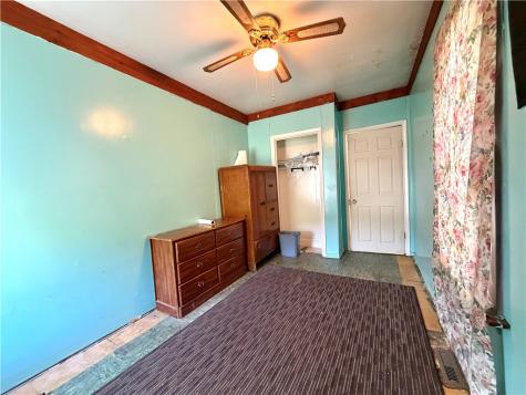 121 Elizabeth Avenue Evans City Boro PA 16033