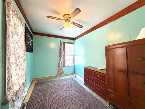121 Elizabeth Avenue Evans City Boro PA 16033