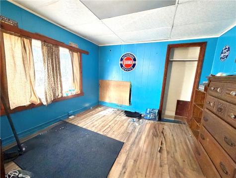 121 Elizabeth Avenue Evans City Boro PA 16033