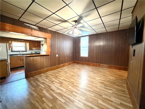 121 Elizabeth Avenue Evans City Boro PA 16033