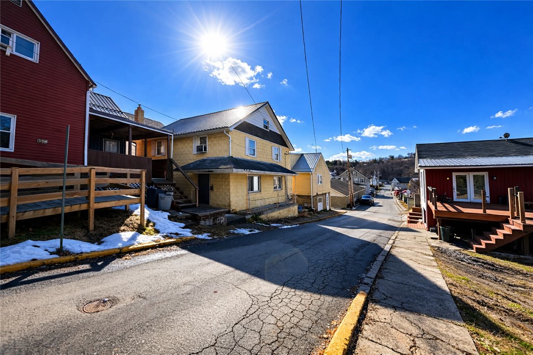943 Johnston Avenue Kittanning Township PA 16201