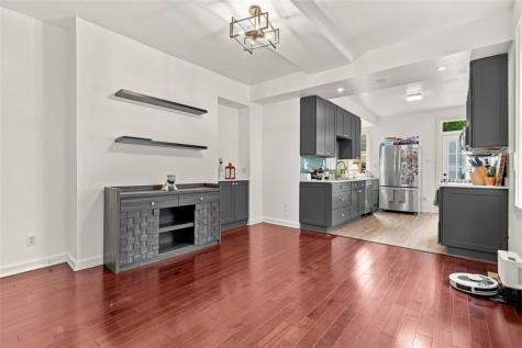 1303 Sherman Avenue Central North Side PA 15212