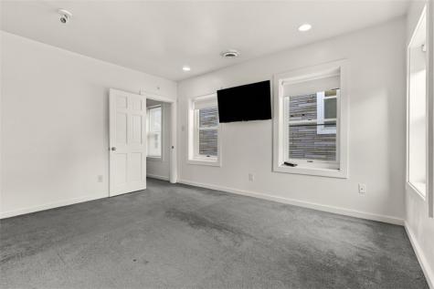 1303 Sherman Avenue Central North Side PA 15212