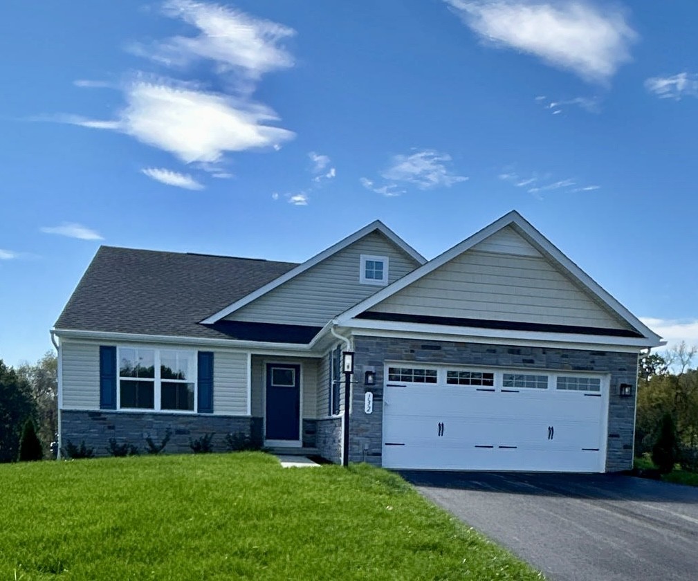 132 Acorn Drive Buffalo Township PA 16055