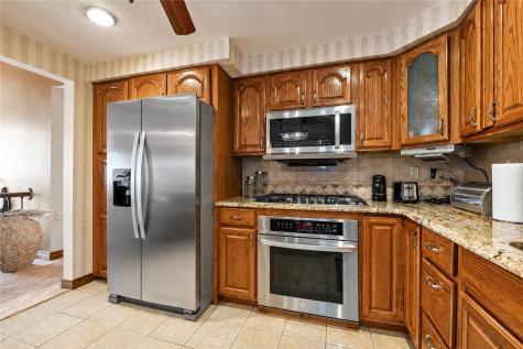 109 Brookmeade Drive Ross Township PA 15237