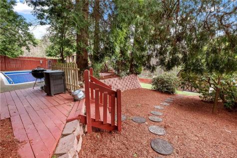109 Brookmeade Drive Ross Township PA 15237