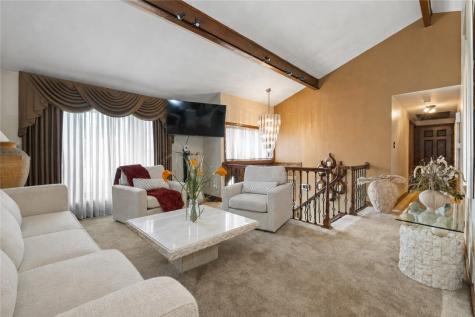 109 Brookmeade Drive Ross Township PA 15237
