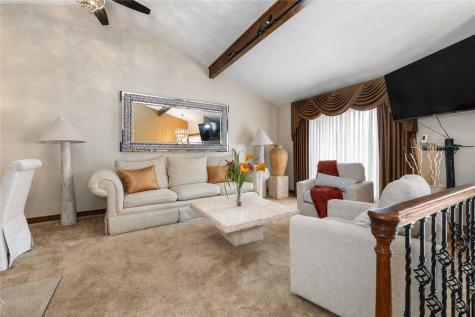 109 Brookmeade Drive Ross Township PA 15237