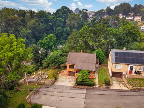 412 Nicholas Street Mt Oliver PA 15210