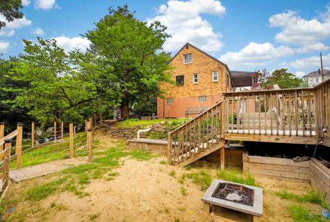 412 Nicholas Street Mt Oliver PA 15210