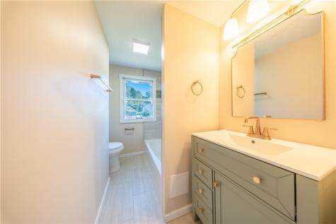 1310 Martha Street Castle Shannon PA 15234