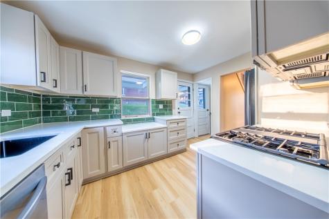 1310 Martha Street Castle Shannon PA 15234
