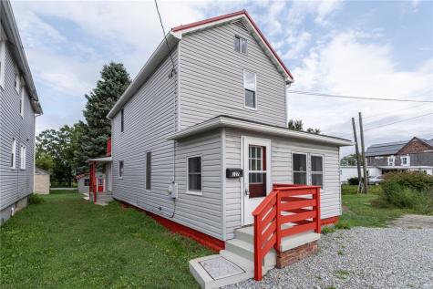 127 Braddock Road East Huntingdon PA 15666