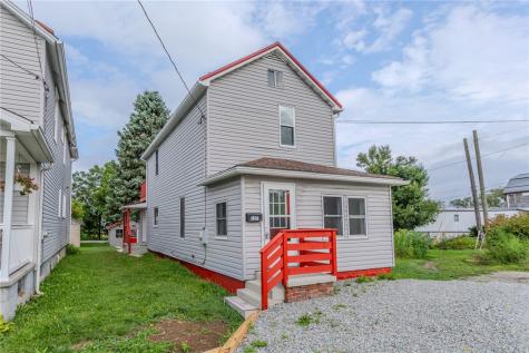 127 Braddock Road East Huntingdon PA 15666