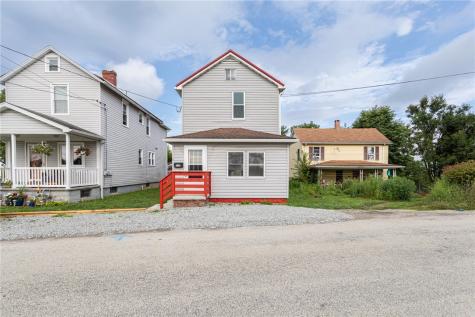 127 Braddock Road East Huntingdon PA 15666