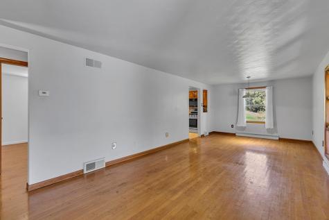 118 Foster Road Beaver Falls PA 15010