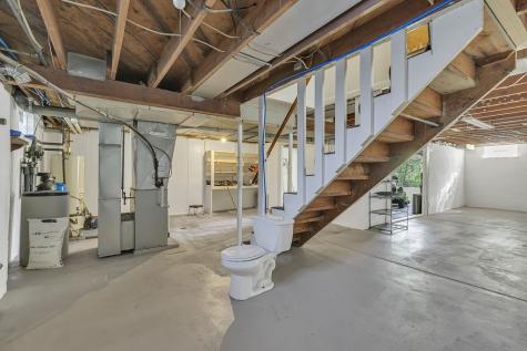 118 Foster Road Beaver Falls PA 15010