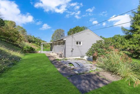 118 Foster Road Beaver Falls PA 15010