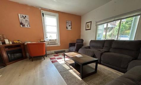 1344 Laketon Road Wilkinsburg PA 15221