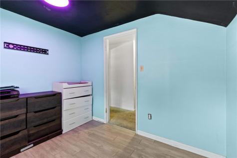 9242 Valley Street Penn Hills PA 15235