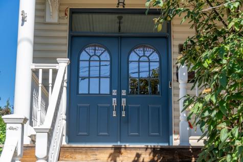 361 Library Place Oakmont PA 15139