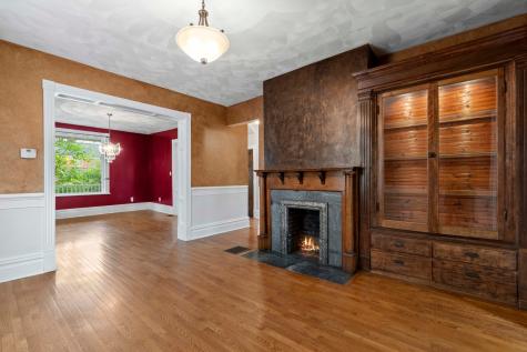 361 Library Place Oakmont PA 15139