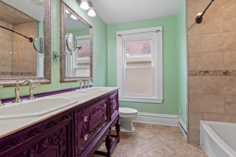 361 Library Place Oakmont PA 15139