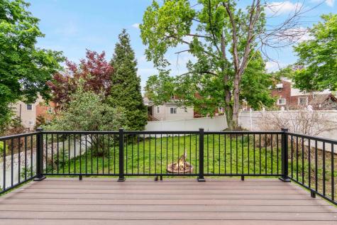 361 Library Place Oakmont PA 15139